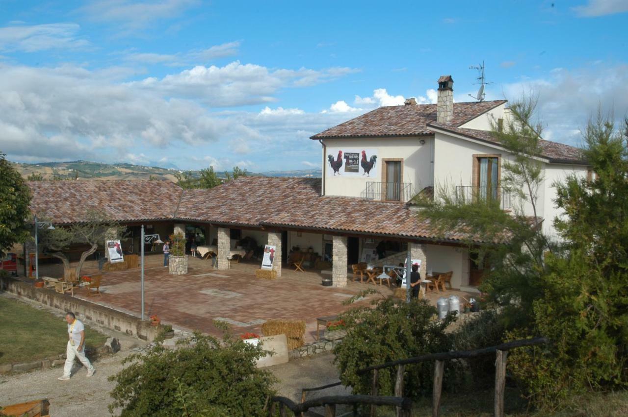 Agriturismo Regio Tratturo Villa Ariano Irpino Bagian luar foto